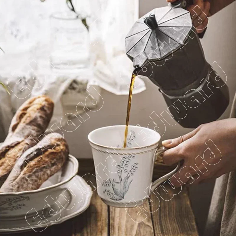 Mug Orchid Pattern Coffee Cup Retro Classic Mugs European Style Milk Cup Household Use Restaurant Ceramic Mugs Living Room Decor