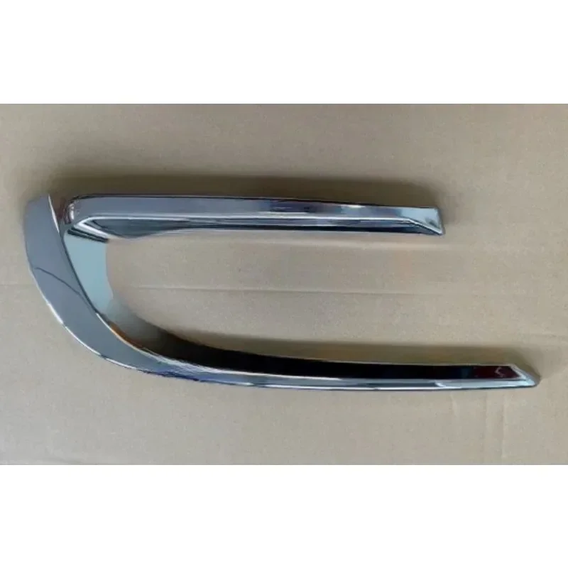 2031034 2031035 Left Right Chrome Front Bumper Headlight Decorative Frame For Scania Truck G440 P410