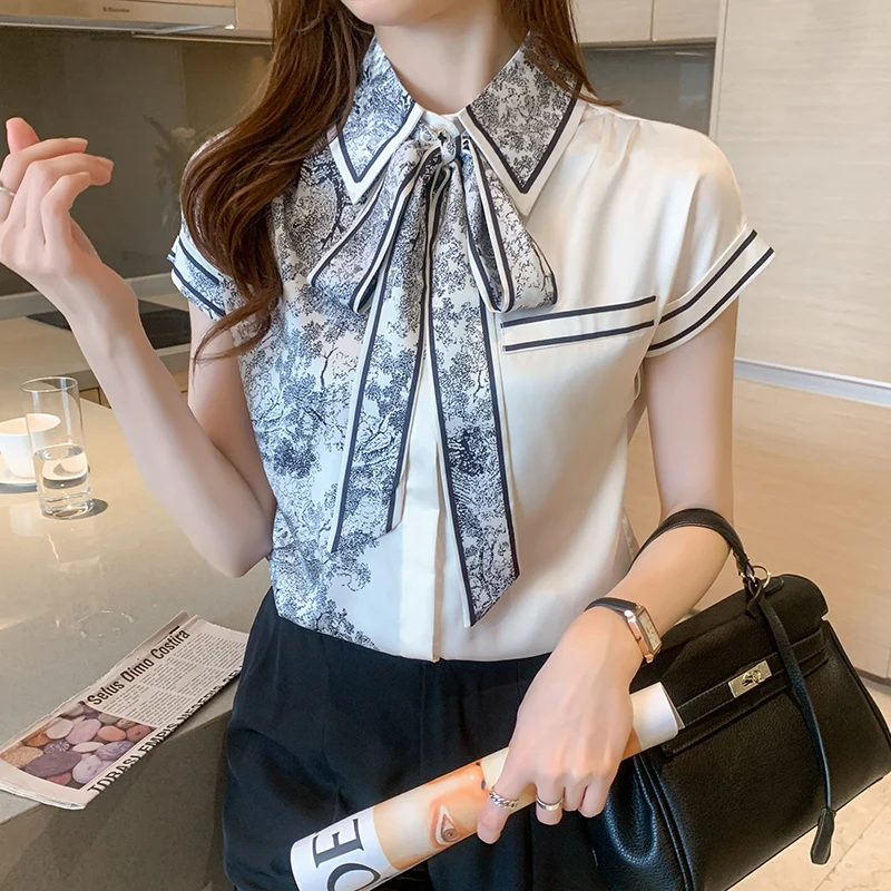 Summer Korean Fashion Women Shirt Bow Short Sleeve Women\'s Clothing Printing Womens Tops Lace Up Blouse Women Satin Silk Blouses