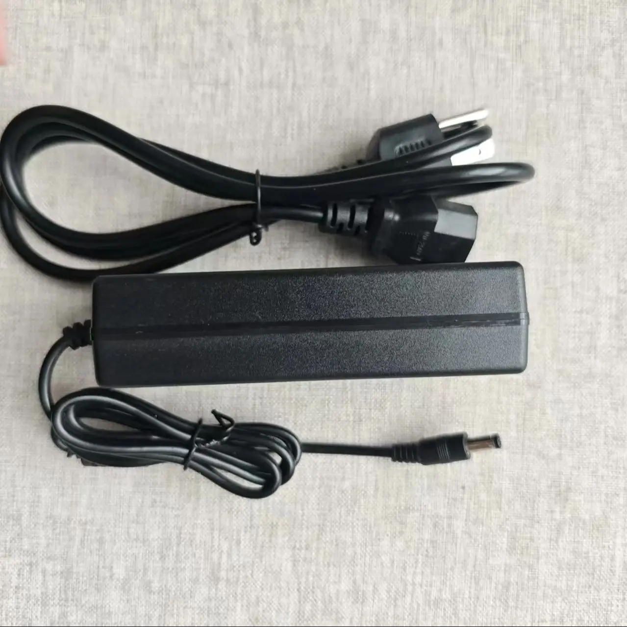 Adaptador de corriente alterna de 12V para ViewSonic VX3218-PC-MHD VX3218C-2K VS18453 VX3218PCMHD VX3218C2K, fuente de alimentación de 4A para monitor curvo de 32 pulgadas