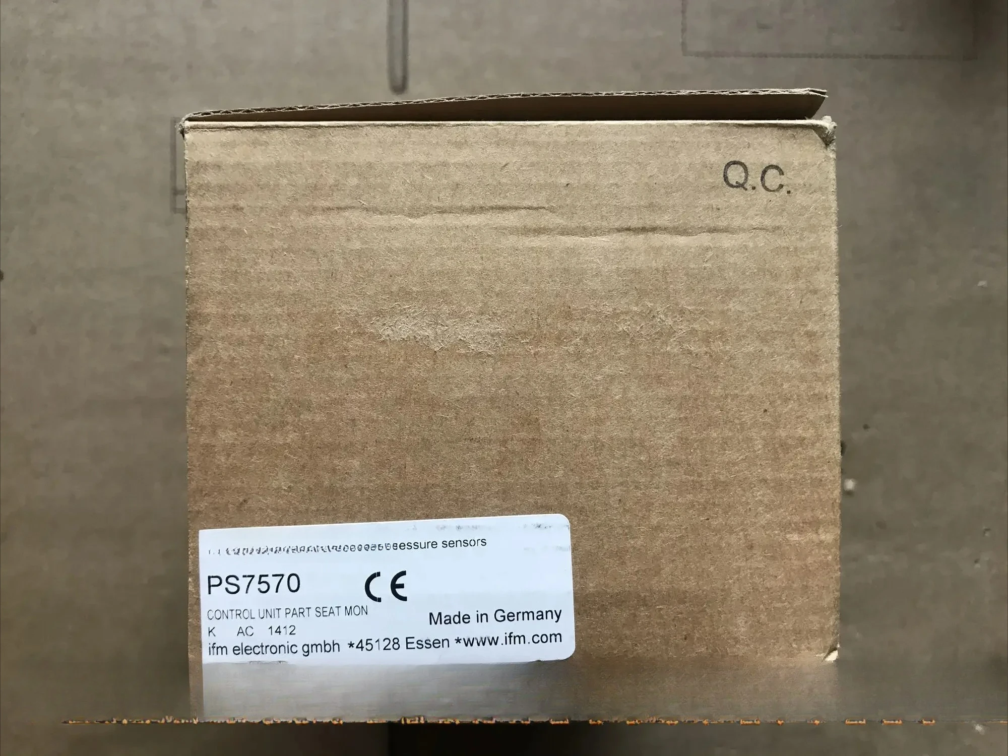 

pressure sensor assembly PS7570 is genuine and contains PY9606