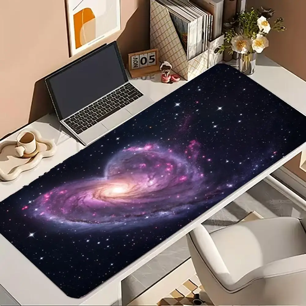 Heart‑Shaped Galaxy Large Mouse Pad, Swirl Nebula Starry Space Art Pattern Non‑Slip Rubber Extended Desk Mat