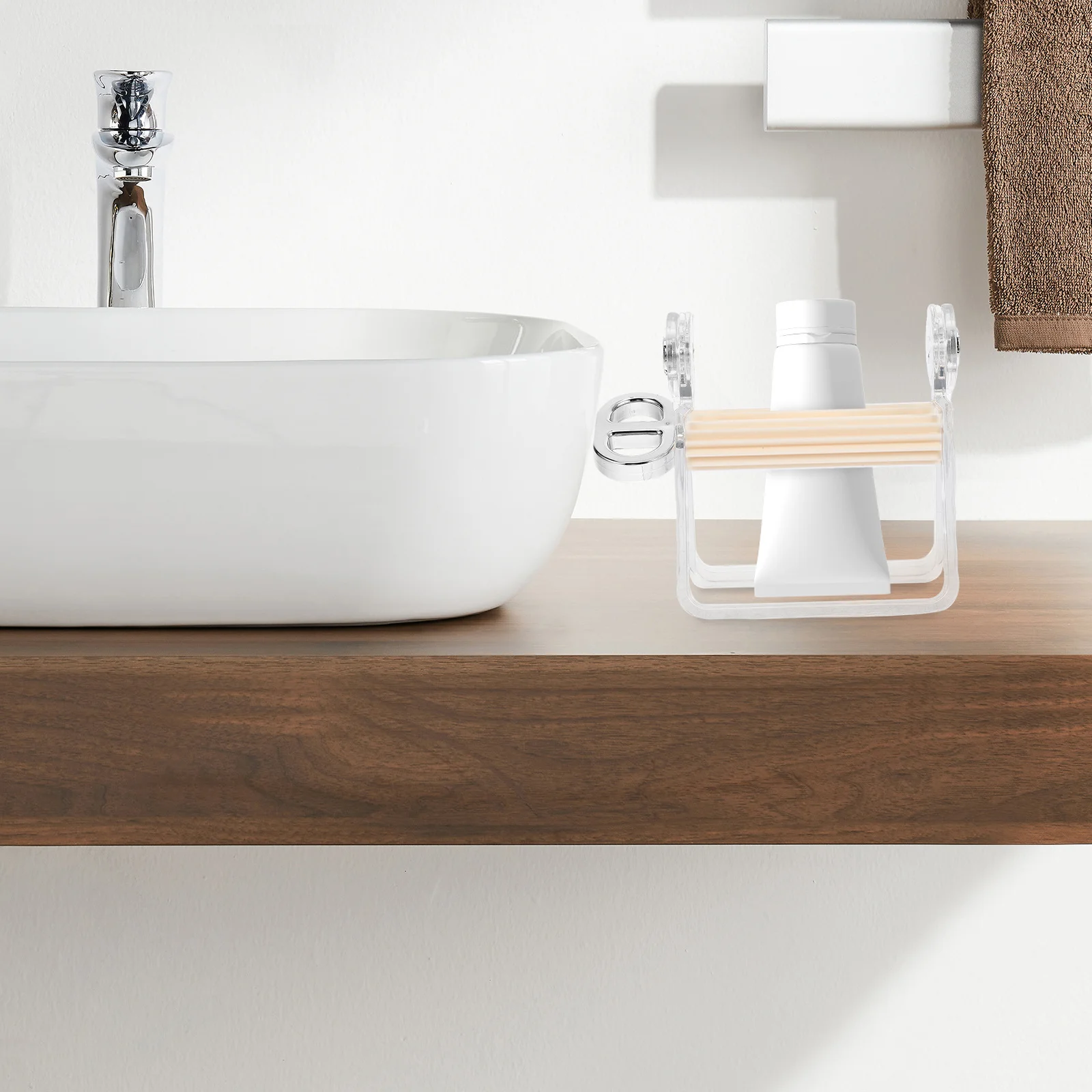 

Manual Rotating Squeezer For Toothpaste Face Cream Compact Pet Abs Portable Tube Roller Tool Bathroom Travel Essential