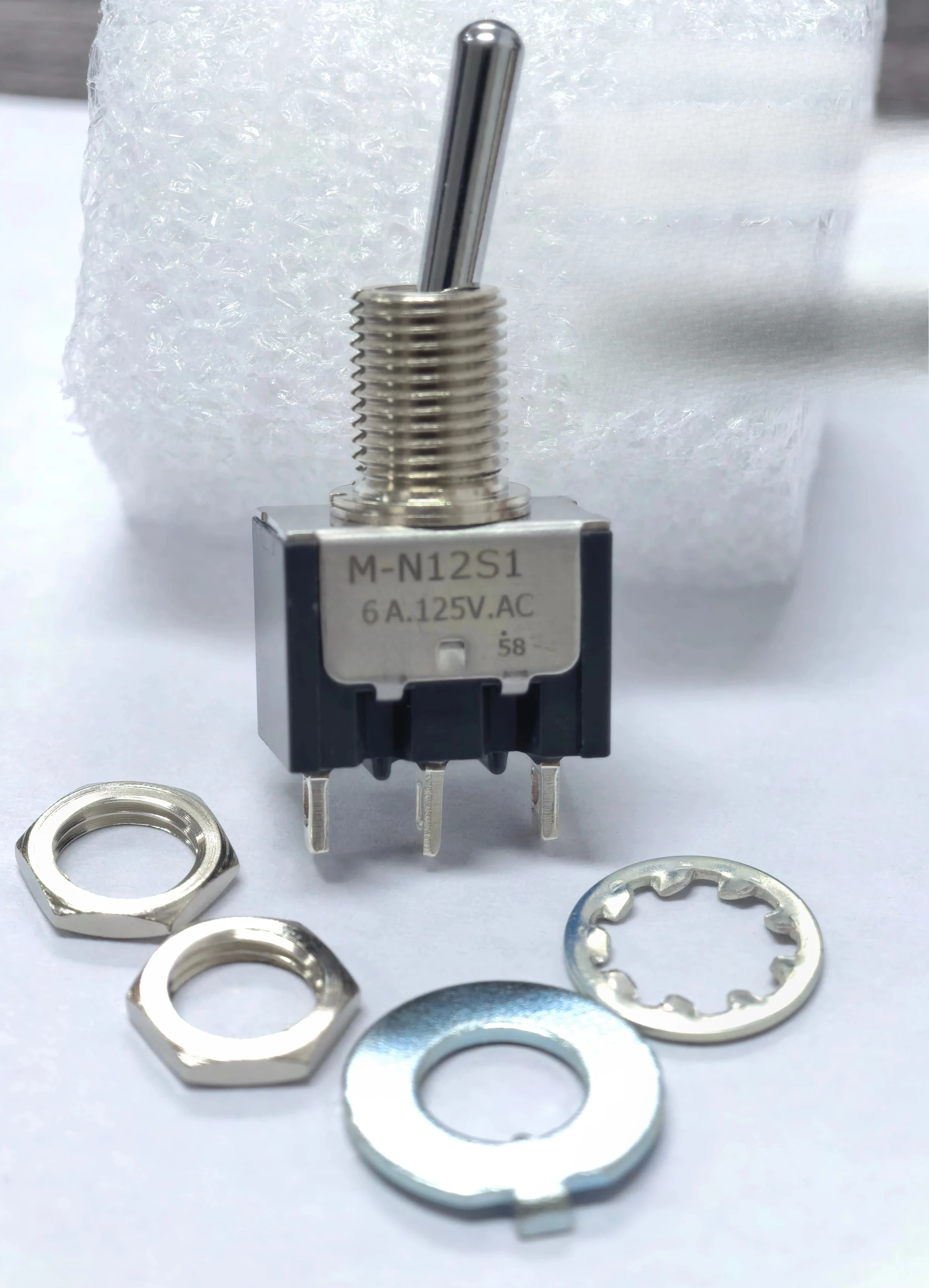 For nkk push button switch m-n12s1sn mn12ss1w01 three-pin two-speed self-locking retention