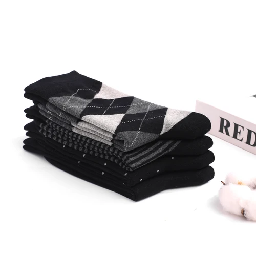 Imagen 2 del producto 5-6 pares 2024 nuevos calcetines de vestir simples de talla grande para hombres calcetines casuales de algodón Argyle a rayas negras y grises de alta calidad talla EU41-48
