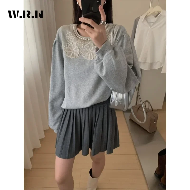 

2025 Autumn Winter Lady Luxury Style 3D Flower Female ELegant Top Women Chic Long Sleeve Casual Sweet Grey Hoodies Sweatshirts