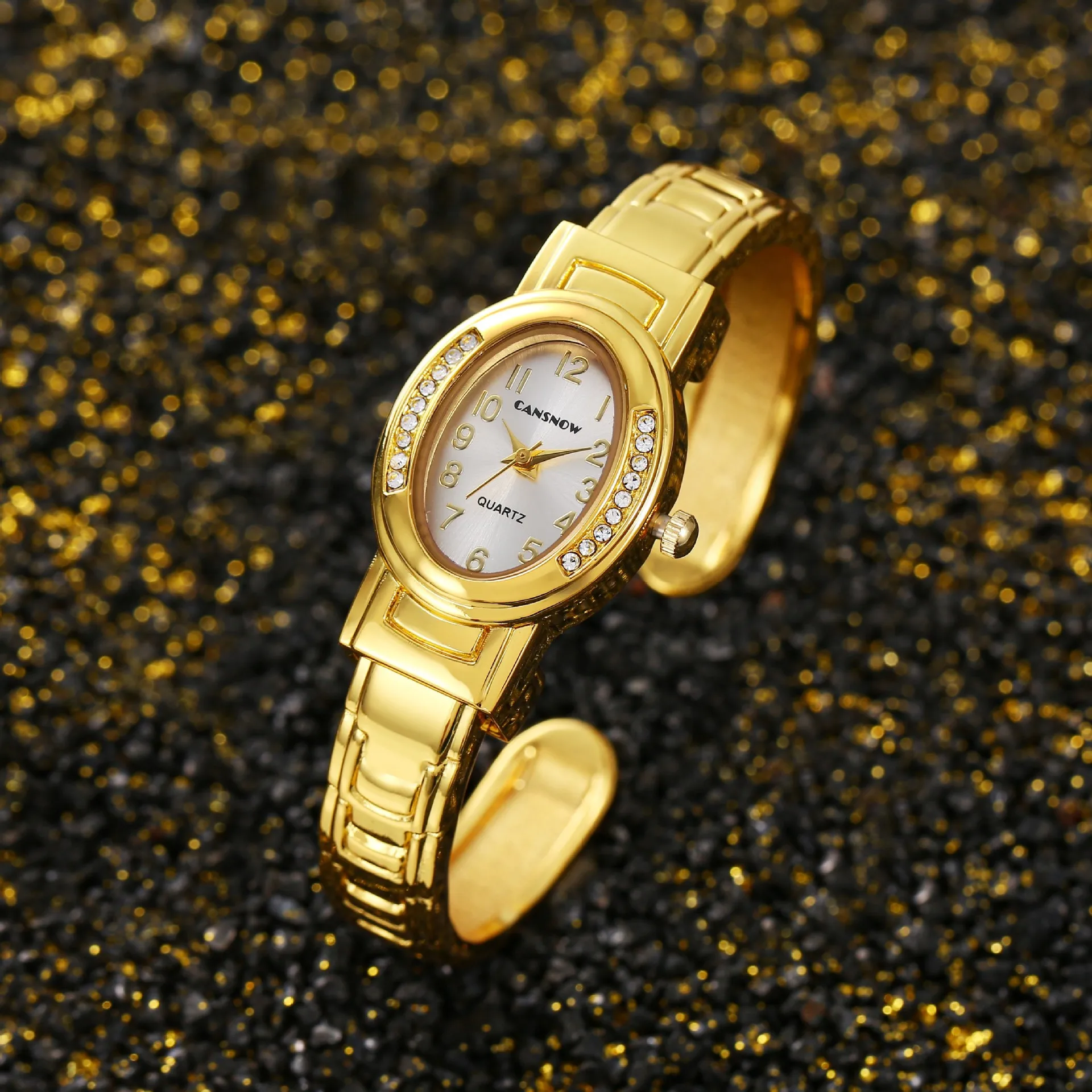 Orologi da polso al quarzo quadrati da donna Orologio in oro da donna Orologio da donna in acciaio inossidabile piccolo orologio d'oro Orologio di moda casual di lusso