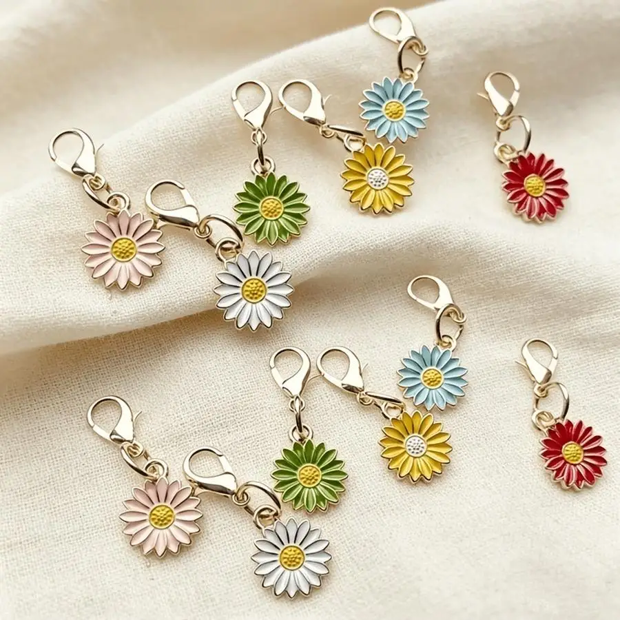 1/5/10/20/50/100pcs units/12 units Keychain with Multicolored Daisy Charm and Lobster Claw Clasp, Enameled Sunflower Pendant for