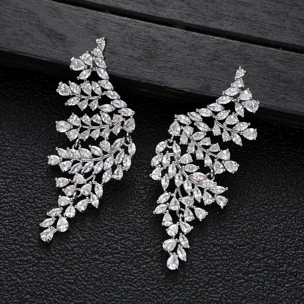 

Luxury Women's Waterdrop Wings Cube Zircon Dubai Wedding Party Earrings Jewelry Accessories A0035