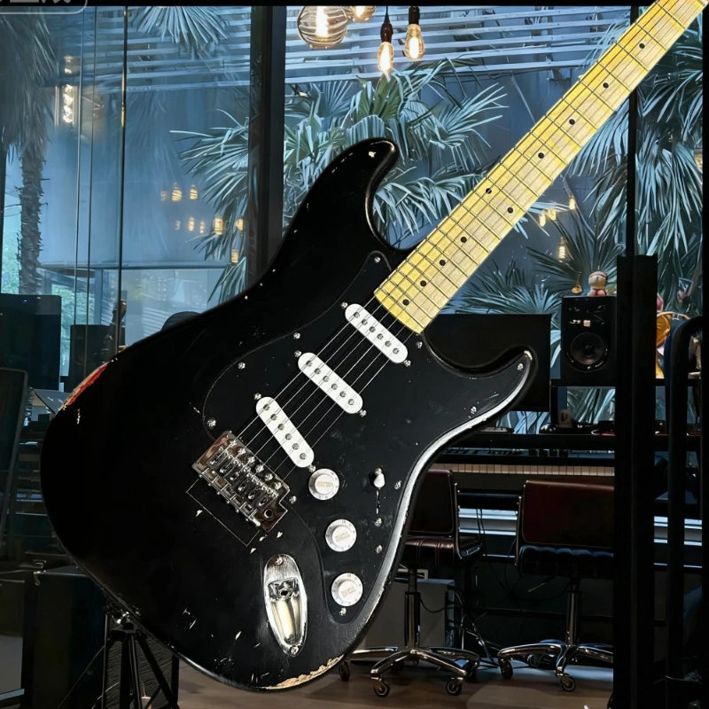 

Подарок на Рождество, 40 дюймов, старый черный STS, электрогитара, корпус из ольхи, гриф из палисандра, бесплатная доставка, профессиональные гитаристы