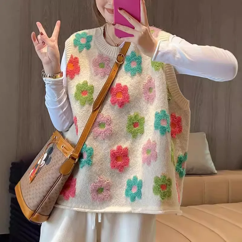 2026 Autumn and Winter New Sweet Wind Loose Jacquard Knitted Vest Female Cute Flower Sweater Vest Female