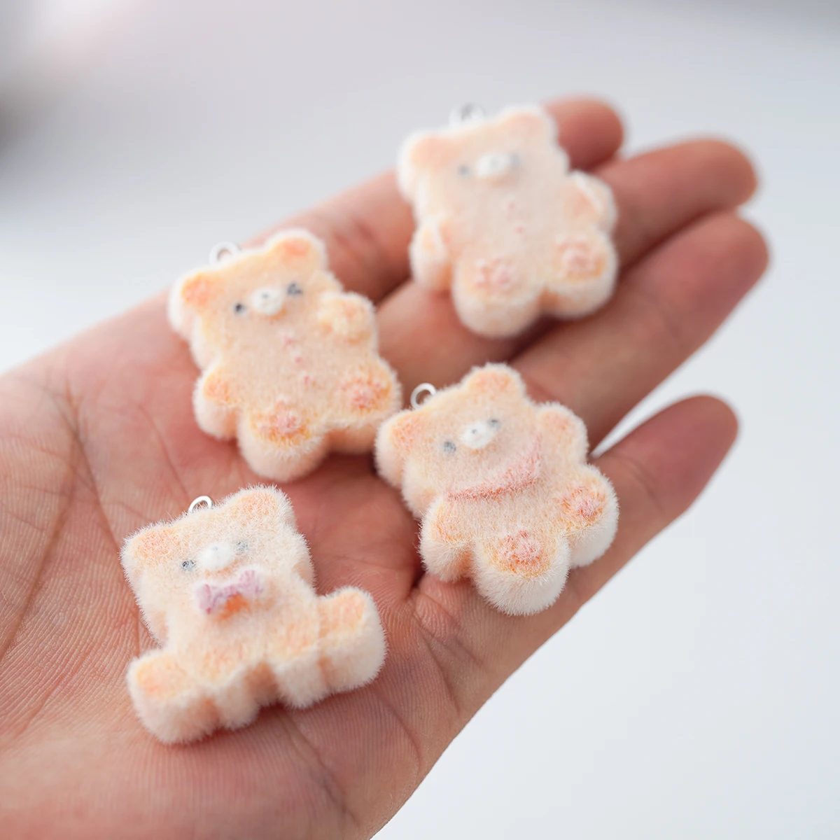 

15 шт. 3D медведь печенье подвески мультфильм флокированная смола животные кулон для сумки брелок DIY ремесла ювелирные изделия аксессуары