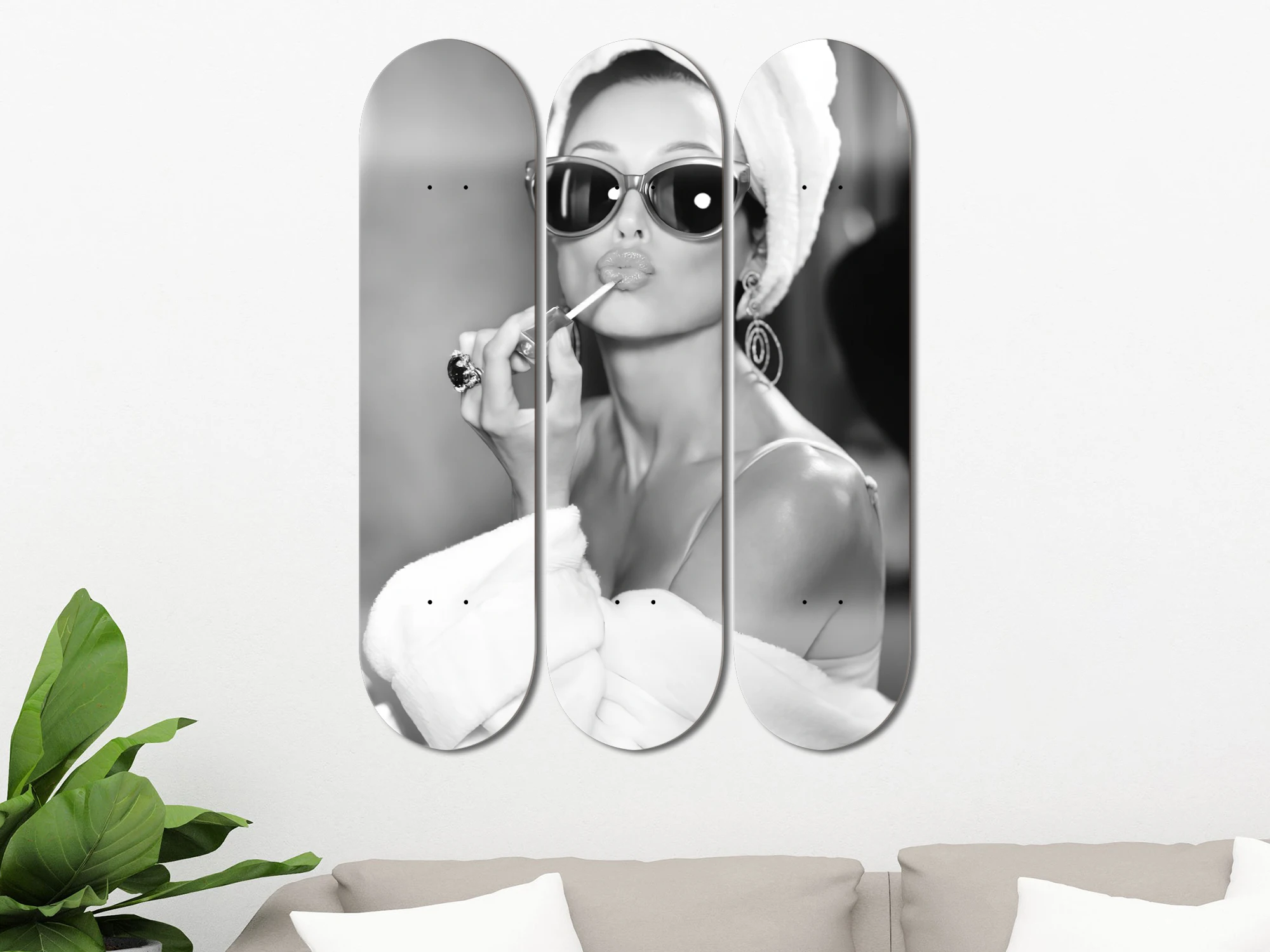 Set of 3pcs Fashion Sexy Lips Art Skateboard Wall Art 7-layer Maple Decoration Skateboard Furnish and Decorate for Home Decor