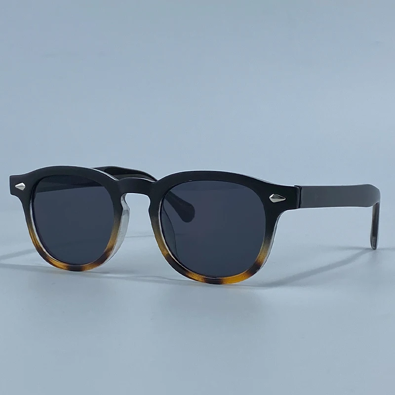 2026 Modische Vintage Quadratische Sonnenbrille für Herren – Klassische Kleine Runde Rahmen-Sonnenbrille mit Nieten – Luxuriöse Designer-Sonnenbrille mit Farbwechsel-Funktion – Detail 17