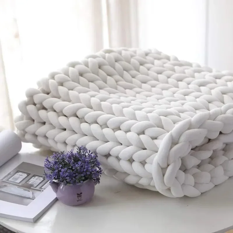 

New Arrival wholesale highly breathable cotton super chunky throw wool knitted weighted blanket