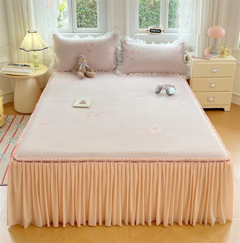 Cool Touch Mattress Cover Image 1