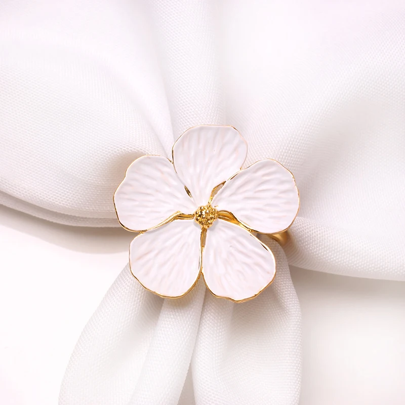 Wedding Simple Painted White Flower Napkin Ring, Plant Napkin Buckle, Five-petal Flower Plum Napkin Circle