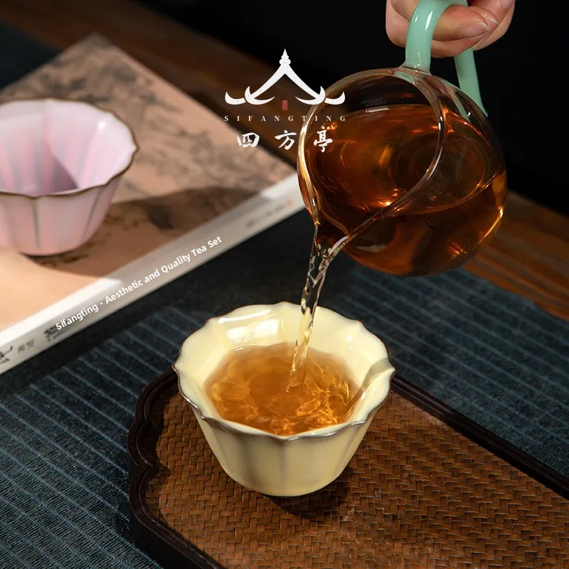 Handmade Ceramic Gongfu Tea Cup Women's Style Premium Quality Tea Drinking Cup Personal Dedicated High End Chinese Porcelain