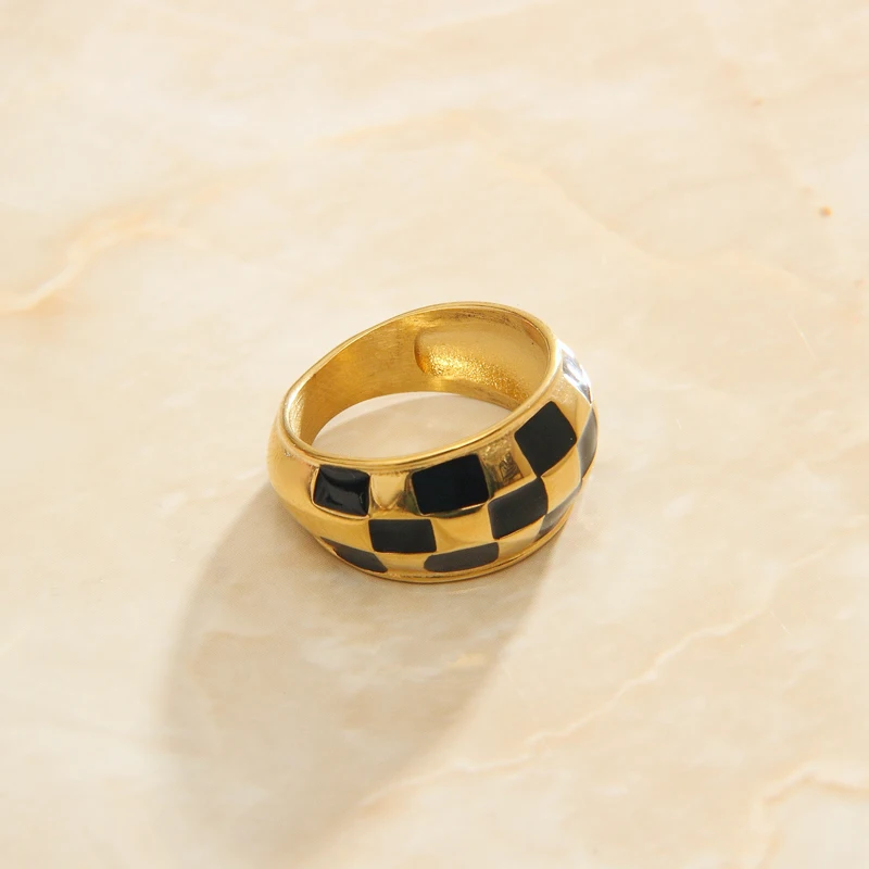 Sommar Resin Charms 14kgp Gold Plated Size 6 7 8  Maiden Wedding Ring Black Checkerboard Men Ring Sport