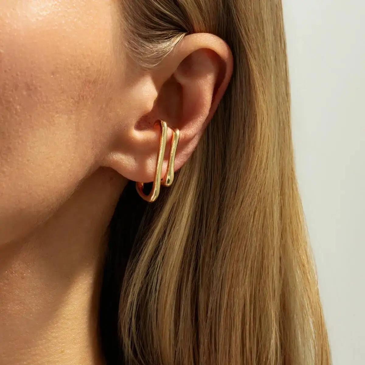 SHIXIN 1 Pair Fashion Irregular Geometric Clip Earrings for Women Creative Gold Color No Piercing Earrings Jewelry Accessories