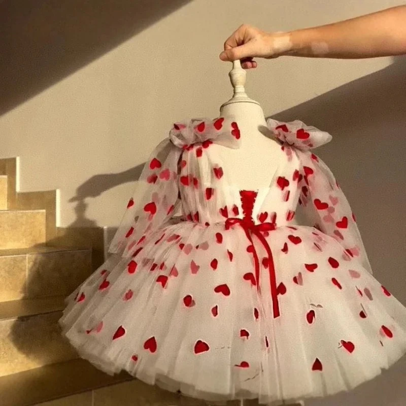 

Toddler Elegant Party Wear Sweet Cute Party Gown Kids Birthday 2025 New Girls Heart Strapless Princess Celebration Formal Dress
