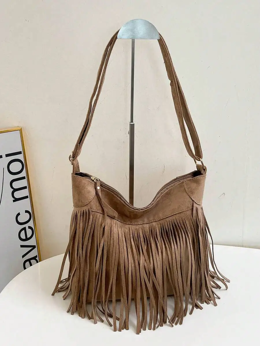 

New Solid Color Fashion Personalized Tassel Women's Handbag, Large Capacity One Shoulder Diagonal Bucket Bag