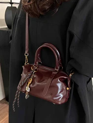 Retro Red Women's Bag Autumn Winter 2025 New PU Leather High-end Niche Crossbody Bags Versatile Casual Handbag With Pendant