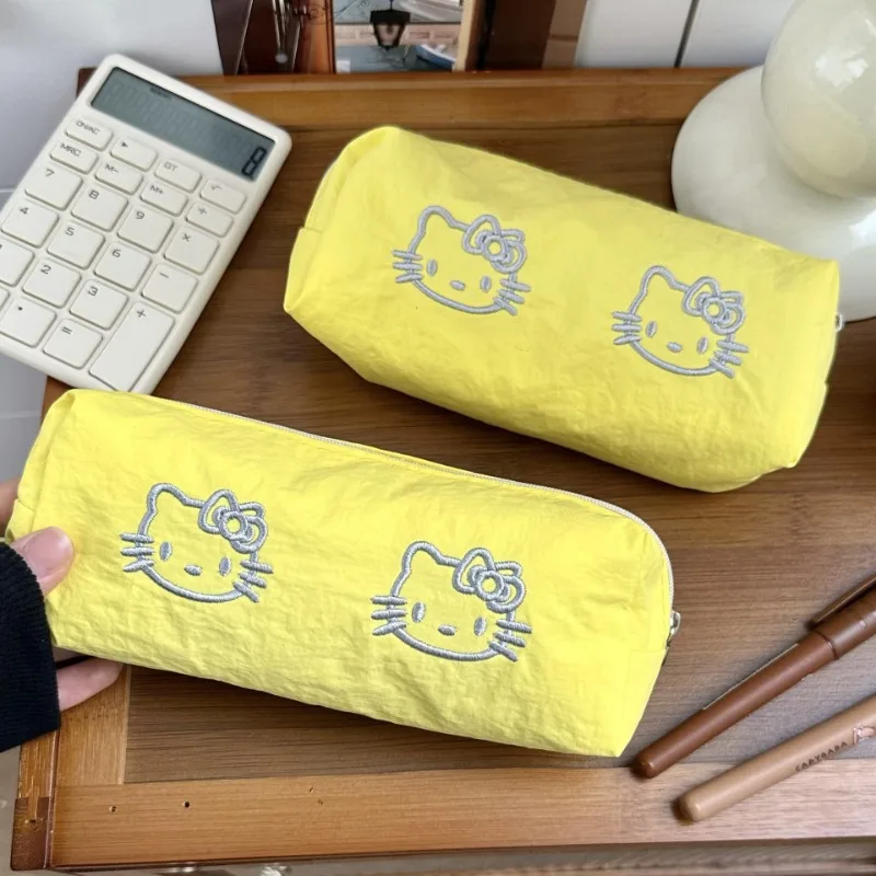 

Hello Kitty Personalized Large Capacity Pen Case Fashion Cartoon Embroidery Student Stationery Box Cute Women Supplies Wholesale