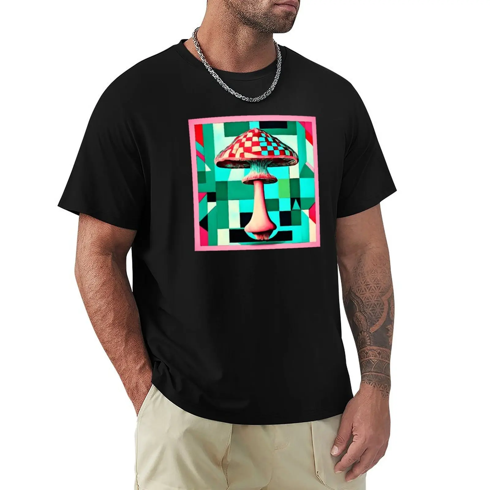 Des agarics mouches d’une beauté fantastique sur fond de motifs en damier bleu et de turquoise. Champignons. T-Shirt