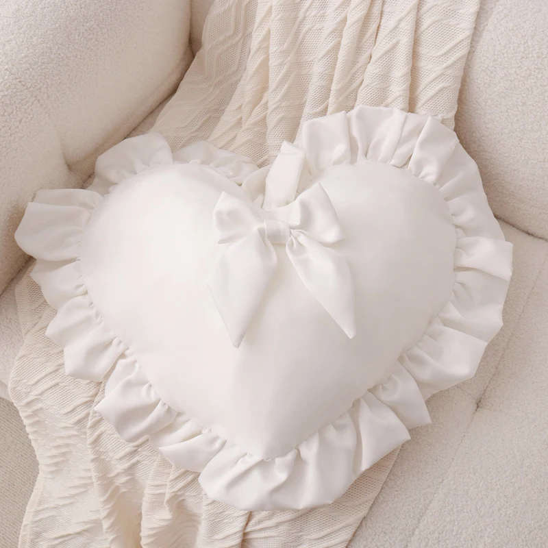 Ruffled Love Heart Shaped Pillowcase Sofa Bed Decorative Cushion Cover Cute Princess Home Kid Room Decoration Wedding Decor Gift