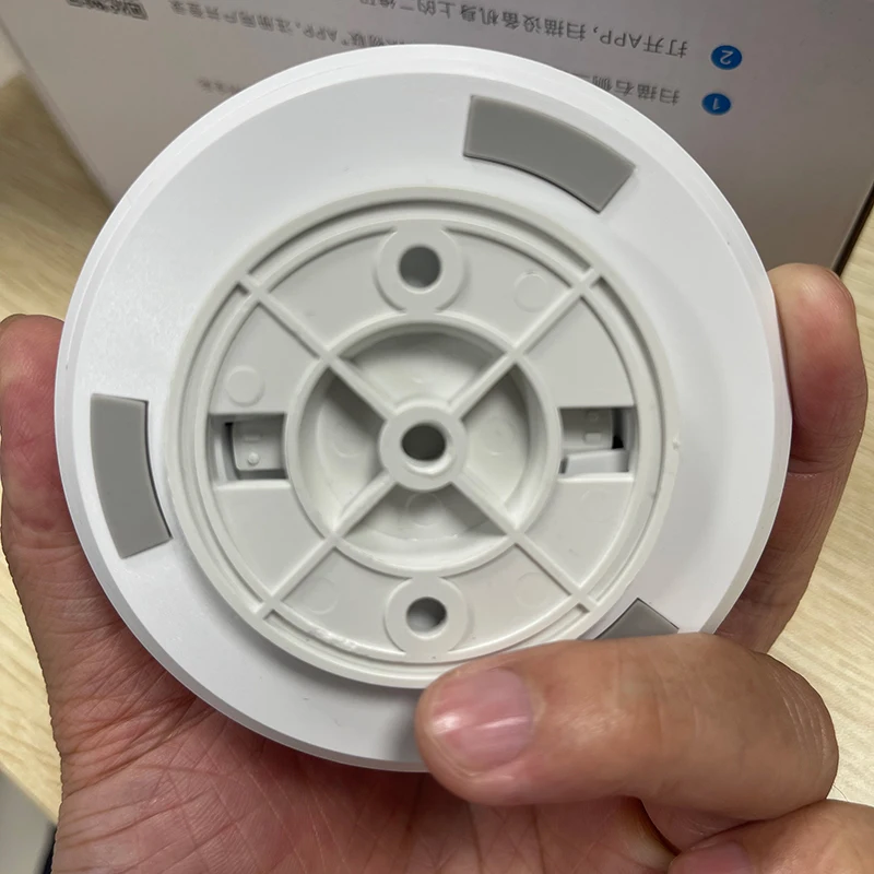 Base per montaggio a parete per telecamera Supporto per telecamera di sicurezza per telecamera per TP-LINK IPC40C/IPC42C MIPC351/451 IPC43AN/IPC43AW IPC44AN/IPC44AW