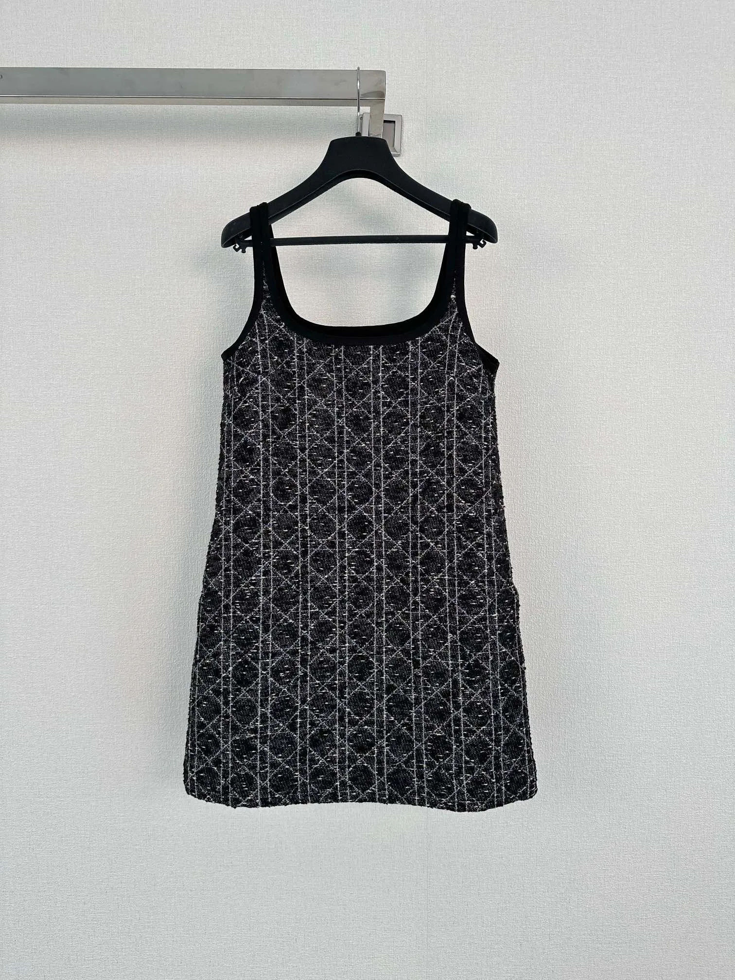 

2024 Summer New Women's Wear Minimalist diamond checkered loose camisole dress 0516