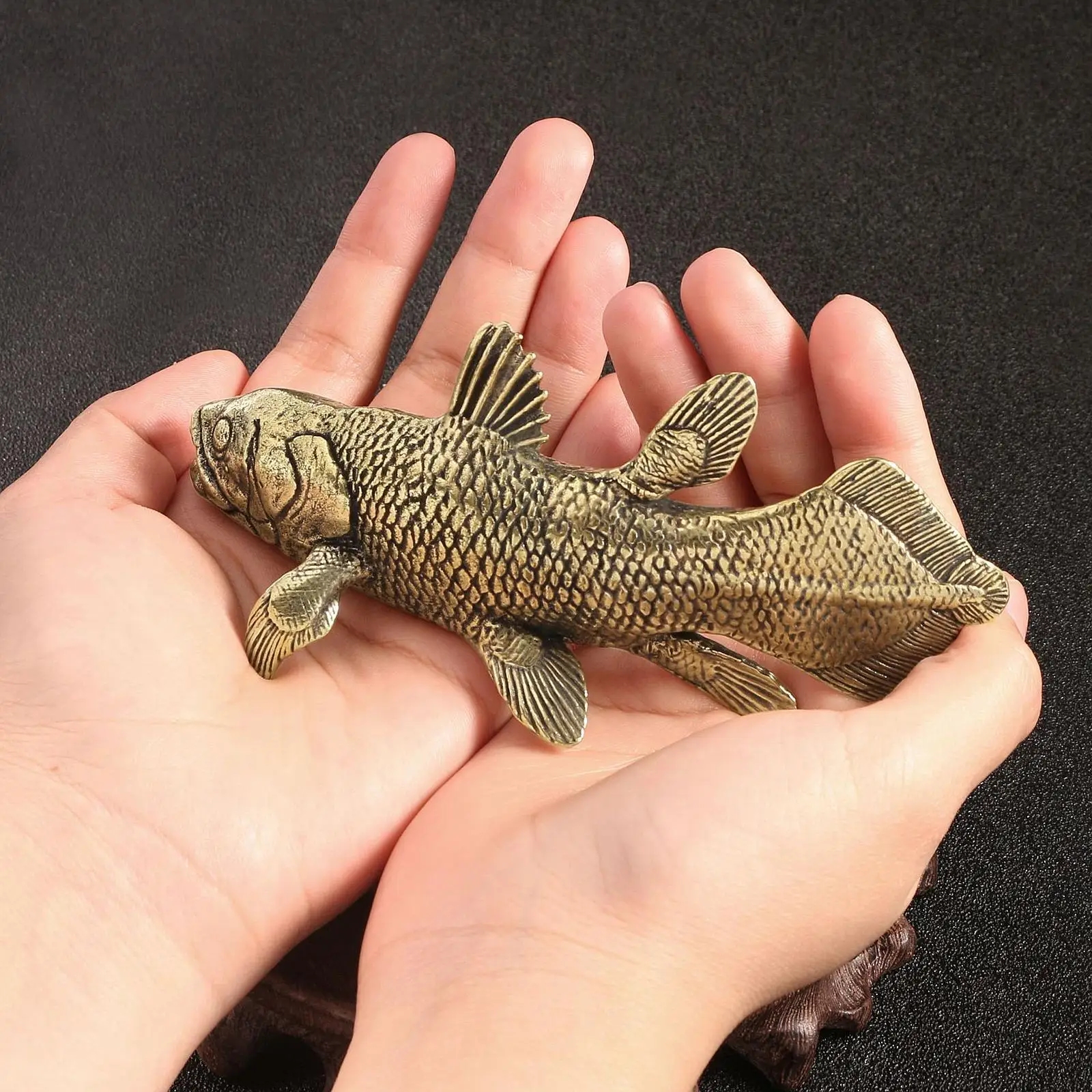 statua-di-pesce-in-ottone-decorazione-ricchezza-te-pet-artware-mestiere-animale-vintage-fengshui-figurina-ornamento-da-tavolo-per-tavolo-da-ufficio-casa