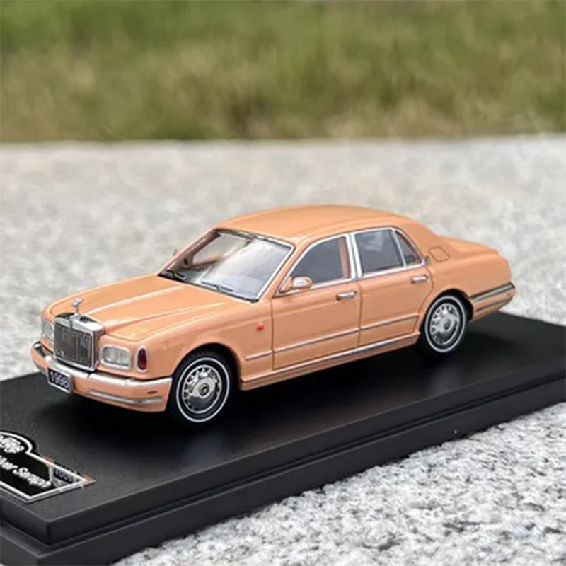 GFCC schaal 1:64 veelkleurig Seraph Sedan klassiek model gegoten metalen auto verzamelobjecten met displaybasis