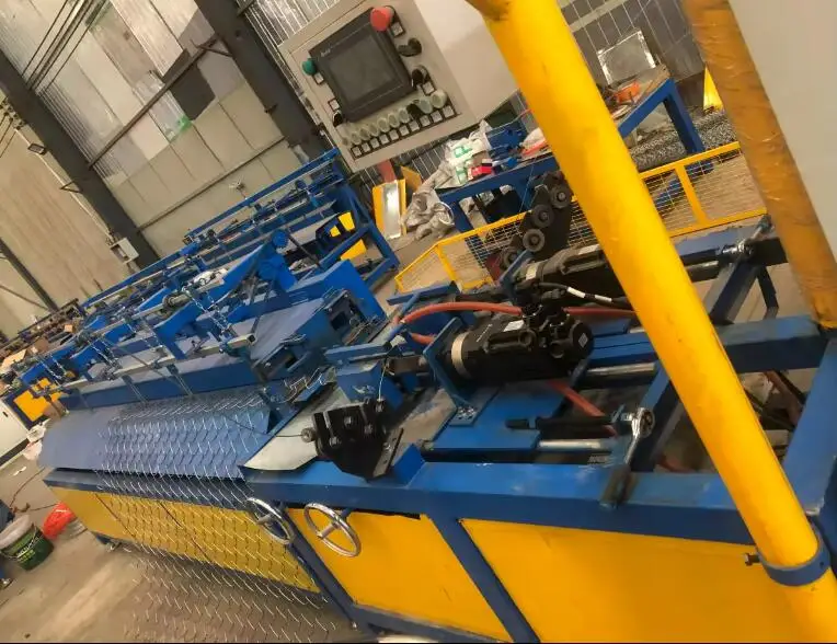 Chain Link Mesh Machine Economic Manual Model Factory Wholesale Affordable For New Fence Processing Factories