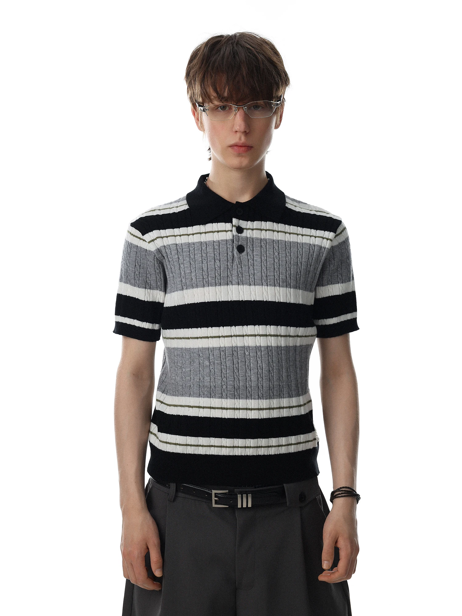 MRNEARLY American Retro Color Block Stripe  Shirt Men Short Sleeve Turn Collar Knitted Sweater Classic Style Trendy Top