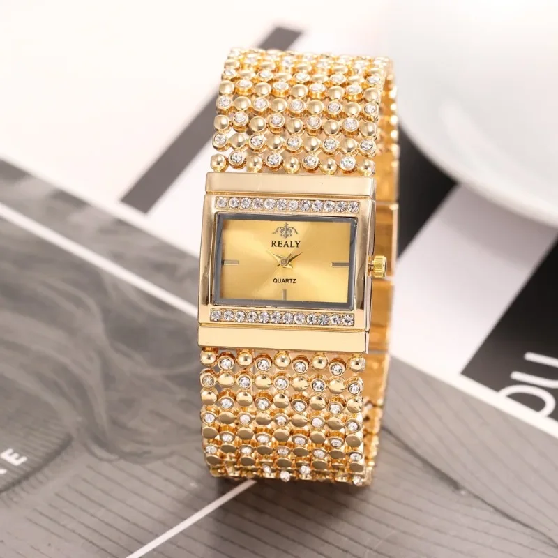 Watch for Women Fashion Rhinestone Ladies Bracelet Watches Noble Quartz Movement Wristwatches Alloy Strap Square Dial Bracelet