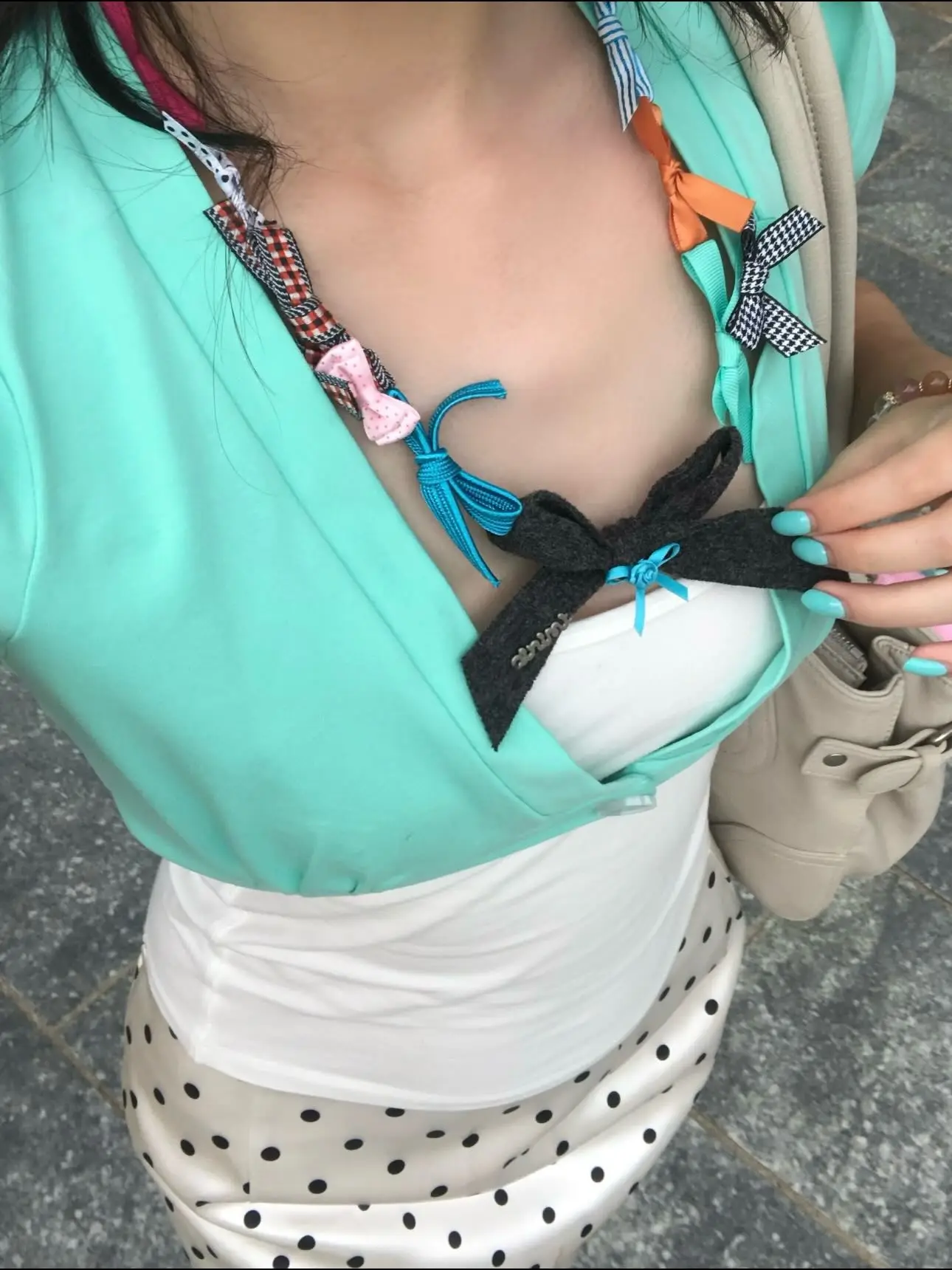 Mint Green Puff Sleeve V-Neck Single Button Cropped Crop Top Women Slim Fitted Short Sleeve T-Shirt