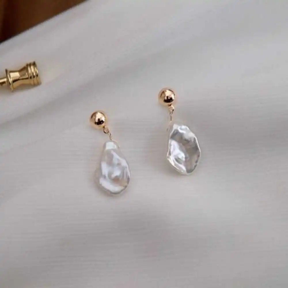 

White Baroque Pearl Earrings 18k Eardrop Women Fashion Party New Aquaculture Freshwater Wedding