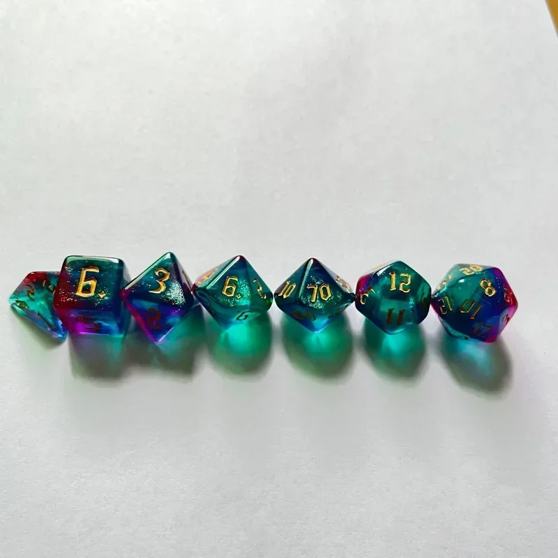 7 Uds. De nuevos dados de colores dobles, Kit de dados digitales poliédricos con fuente dorada para TRPG RPG D20 D12 D10 D8 D6 D4, juego de mesa