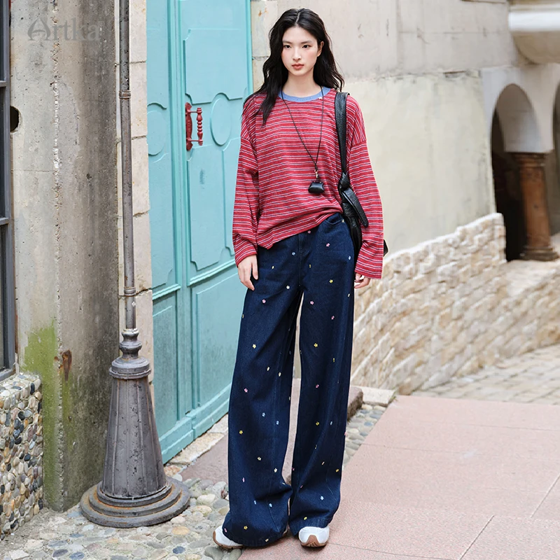 ARTKA 2025 Autumn New Women Jeans Fashion Casual High Waist Straight Embroidery Jeans Loose Wide Leg Washed Denim Pants KN32057Q