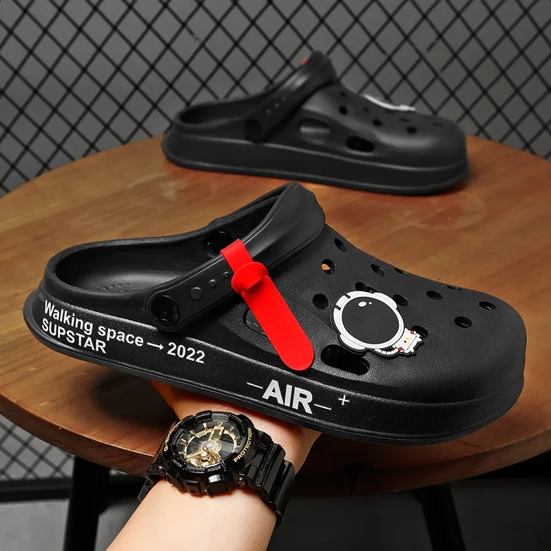 Men Women Sandals Breathable Home Slippers Outdoor Fashion Garden Clogs Couple Water Shoes Sandals For Men Black White