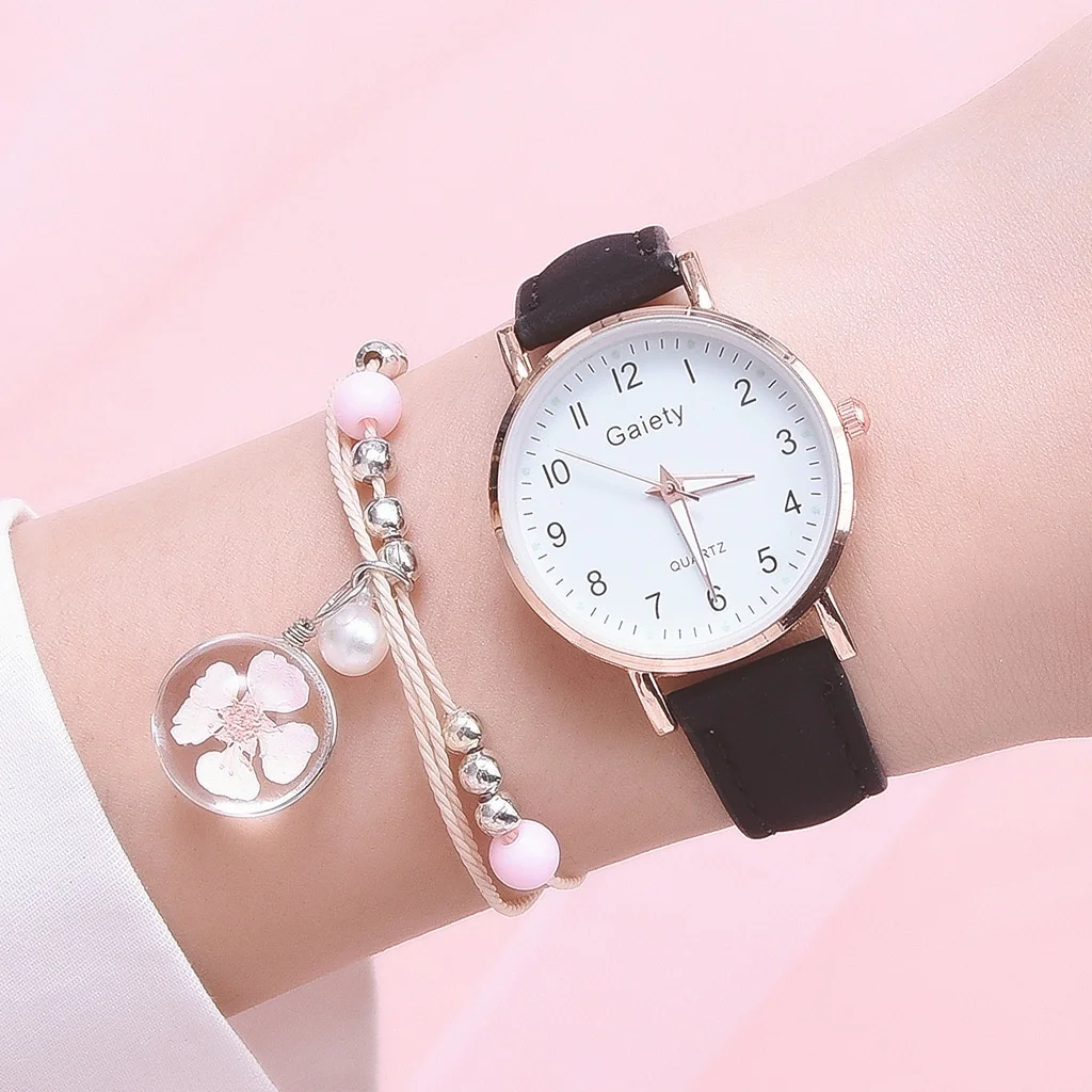 Women\'s Fashion Simple Glow Leather Watch Strap Quartz Watches Free Two Piece Bracelet Set No Box