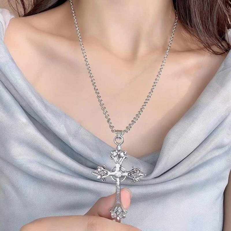 Y2K خمر روز الصليب قلادة مجوهرات القوطية قلادة الفضة سلسلة طويلة الهيب هوب الشارع الإبداعية الأزياء الصليب قلادة قلادة
