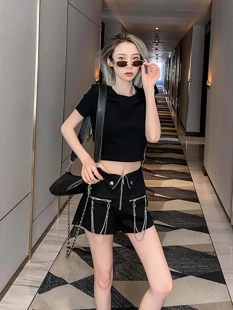 Punk Denim Shorts Women Black Fashion Gothic Girl Chic Zipper Sexy chain High Waist Shorts Summer Fashion