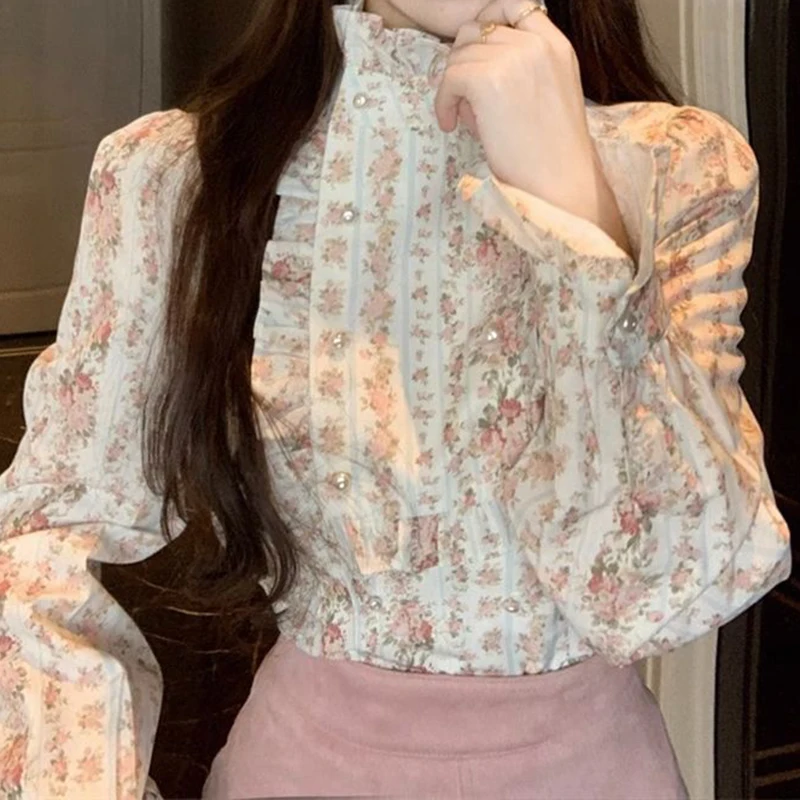 

Gentle wind printed long-sleeved shirt female autumn 2024 new ruffled slim fashion short temperament Joker casual top.