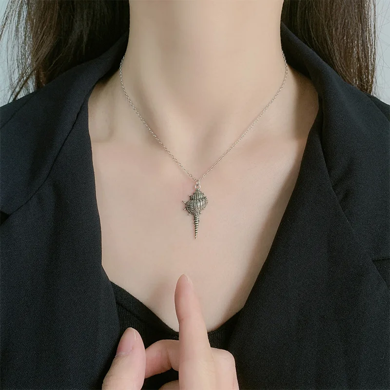 New Arrival European Style Retro Conch 925 Sterling Silver Personality Creative Shell Temperament Pendant Necklaces  TYB200