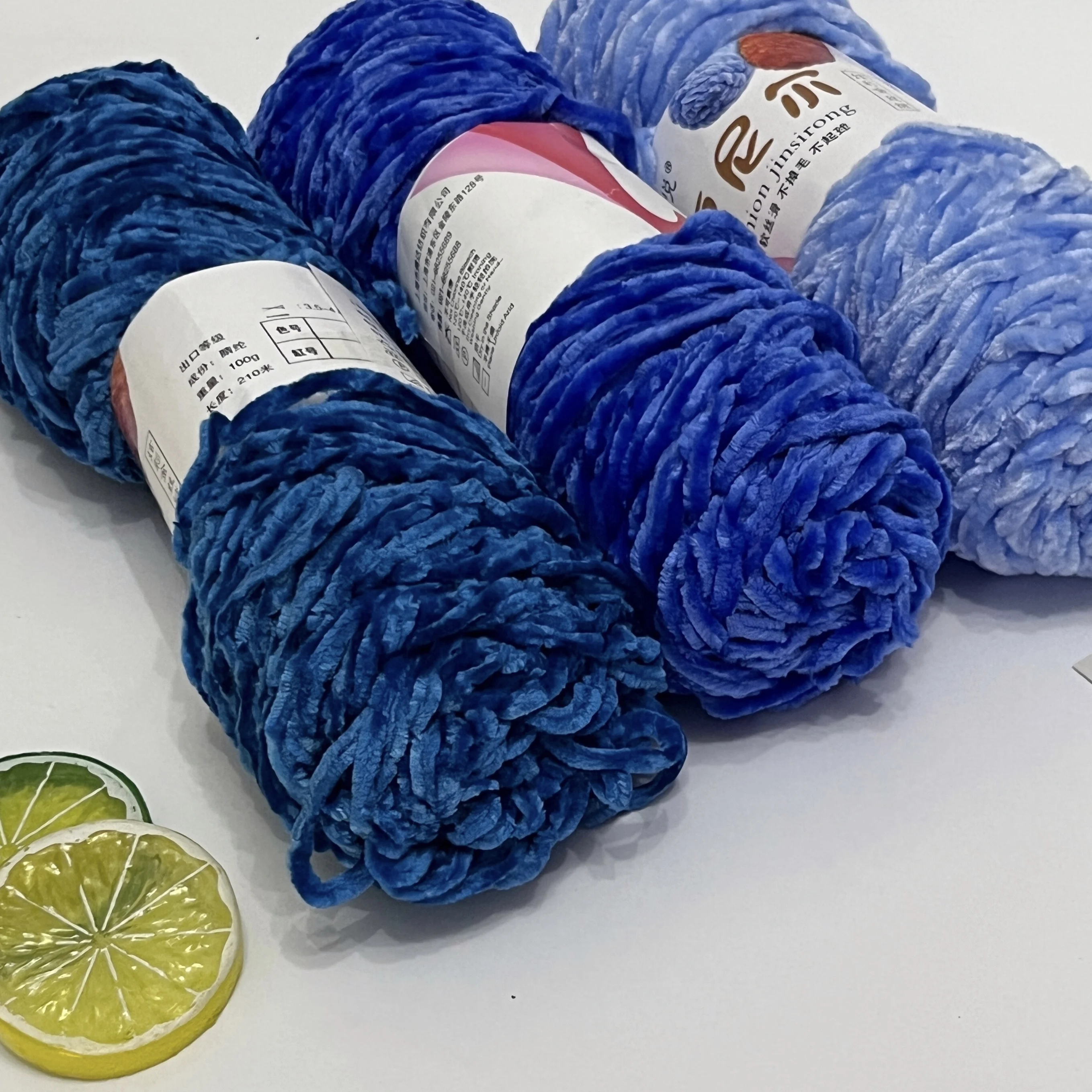 

500g 5pcs Dolphin Baby Plush Yarn Polyester Velvet Yarn ChenilleSoft Chenille Yarn for Hand Knitting Scarf, Amigurumi, Headband