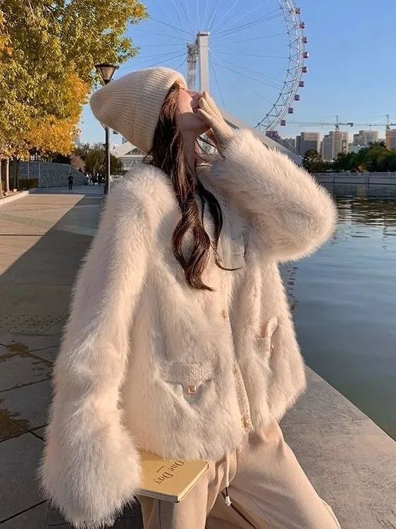 Korean Sle ort Lamb Fur Jaet Women's Thiened Slim Inteated Leather And Fur Winter Outerwear Luxury Sle Polyester ...