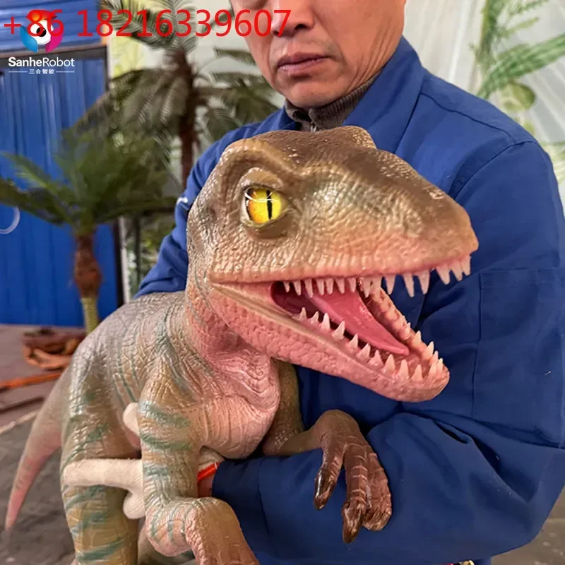 Simulation Velociraptor Hand Puppet Jurassic Dinosaur Animal Model Ornament Realistic Velociraptor Toy for Kids and